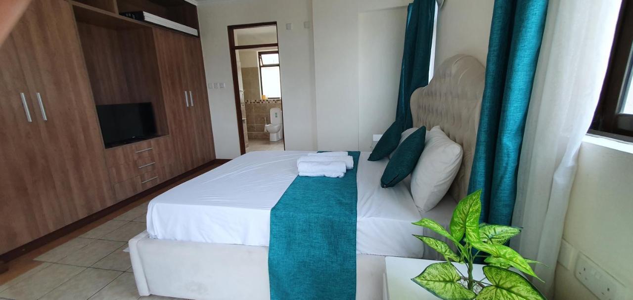 Penthouse Five - The Beautiful 3Br En-Suite Apt Mombasa Exterior photo